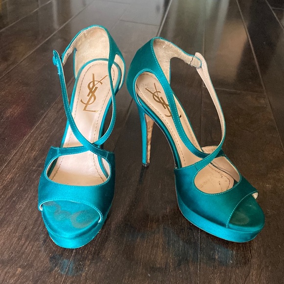Yves Saint Laurent | Tribute Cross Front Satin Heel - Picture 4 of 9